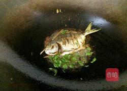 香煎金鲳鱼的做法图解7