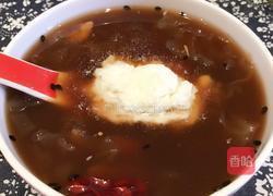 阿胶银耳羹的做法图解5