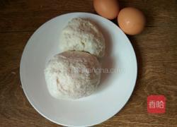鸡蛋炸馒头的做法图解1