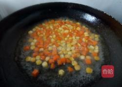 胡萝卜玉米瘦肉汤的做法图解8