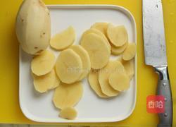香辣干锅土豆的做法图解1