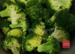 凉拌西兰花的做法图解5