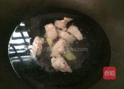 莲藕黄豆猪蹄汤的做法图解2