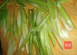 芹菜炒香干的做法图解4