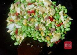 鸡蛋火腿炒豆米的做法图解5