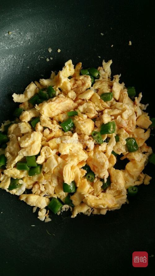 鸭蛋炒青椒