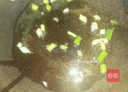 黄瓜炒腊肠的做法图解2