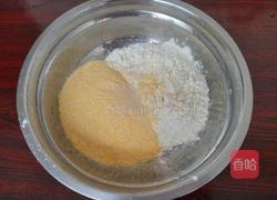 玉米面馅饼的做法图解1