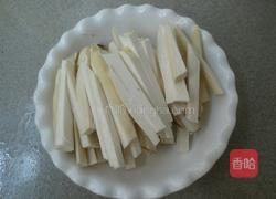 杏鲍菇炒青椒的做法图解2