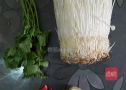 凉拌针金菇的做法图解1