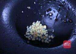 蒜苗炒鸡肉的做法图解6