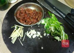 炒驴肉的做法图解1
