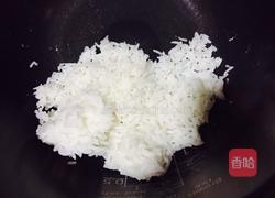 卷心菜炒饭的做法图解3