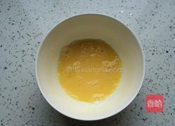 胡萝卜鸡蛋饼的做法图解2