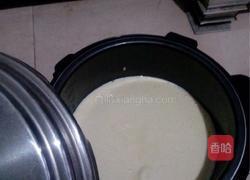 电饭煲蛋糕胚的做法图解6