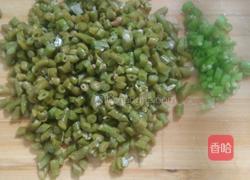 烂肉豇豆的做法图解2
