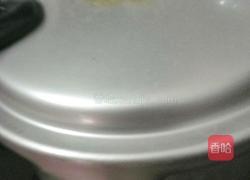 蒜香鸡汤秋葵的做法图解3