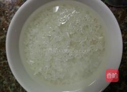 腊肠饭的做法图解1