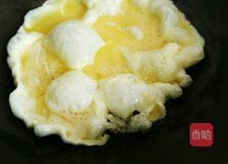 鸡蛋炒秋葵的做法图解5