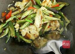 鸡蛋炒秋葵的做法图解9