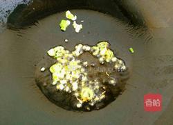 红蘑炒土豆片的做法图解4