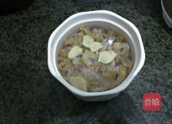花胶鱼翅炖猪手的做法图解11