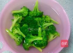 虾仁西兰花的做法图解3