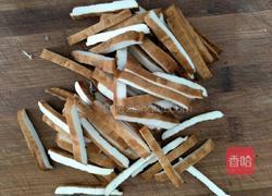 西芹炒香干的做法图解2