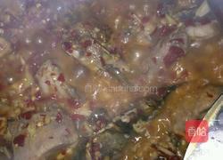 红烧鲤鱼的做法图解3
