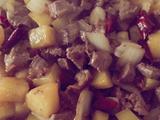 黑椒牛肉粒