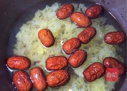 红豆薏米银耳粥的做法图解4