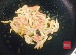 茭白炒肉丝的做法图解3