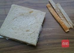 蒜香面包片的做法图解1