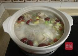 山药鸡汤的做法图解1