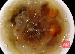 桃胶红枣银耳莲子羹的做法图解8