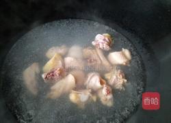 当归北芪板栗煲土鸡的做法图解1