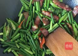 蒜苔炒腊肉的做法图解8