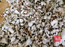 香菇鸡蛋白菜小葱饺子的做法图解2