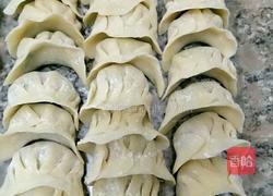 香菇鸡蛋白菜小葱饺子的做法图解10