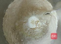 芝麻糖刺猬包的做法图解2
