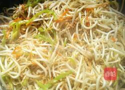 清炒绿豆芽的做法图解5