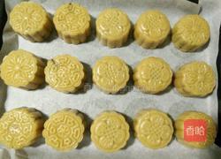 紫薯核桃豆沙馅月饼的做法图解12
