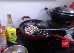 香菇蛋炒饭的做法图解5
