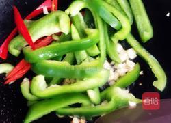 青椒鱿鱼花（介绍切花方法）的做法图解12