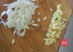 包菜肉绿饺子的做法图解4