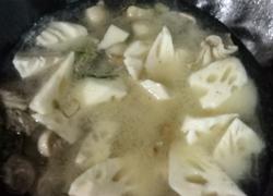 腊鸭焖藕