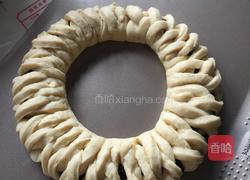 蜜豆花环面包的做法图解9
