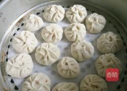 猪肉韭菜包子的做法图解6