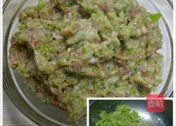猪肉大头菜包子的做法图解4