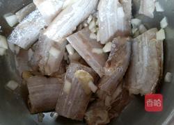 炸带鱼的做法图解4
